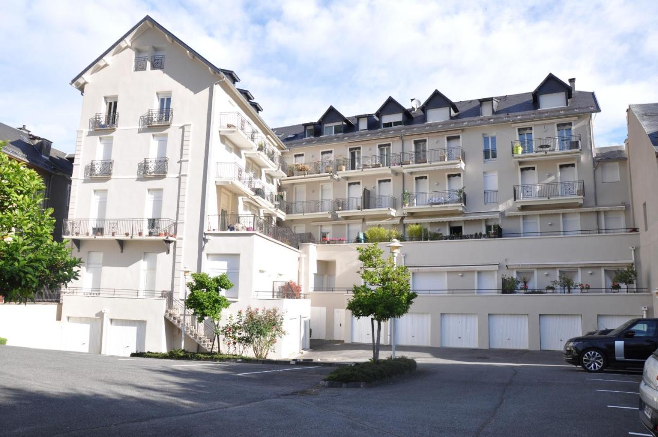 Residence Poste & Golf, Appartement Pour 4 Personnes Au Coeur De Luchon Bagneres-de-Luchon Exterior photo