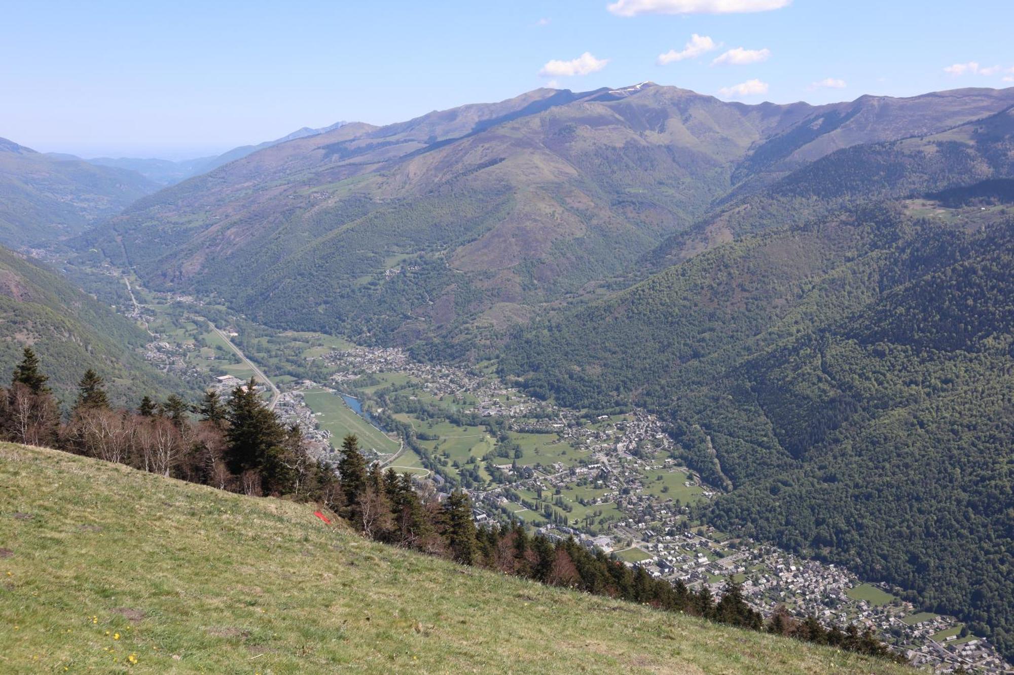 Residence Poste & Golf, Appartement Pour 4 Personnes Au Coeur De Luchon Bagneres-de-Luchon Exterior photo